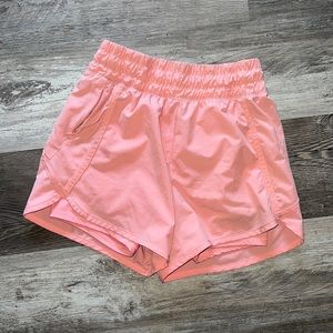 Active wear shorts